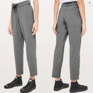 Lululemon On The Fly Pant in Heather Black, Women's Size 6, EUC